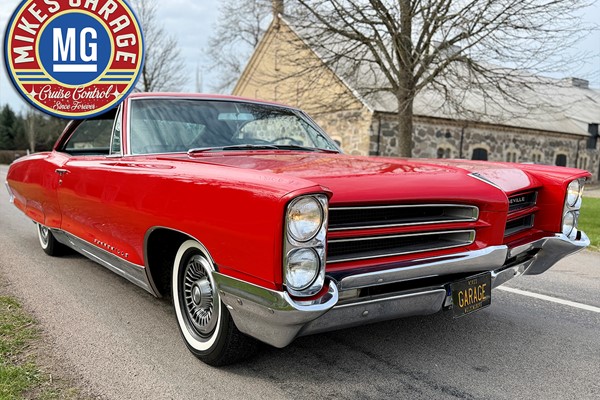 PONTIAC BONNEVILLE COUPÉ ★ EXTRA FIN & VACKER!