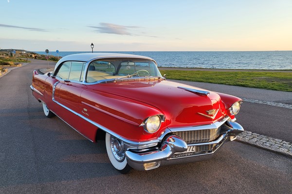 Cadillac Sedan de ville