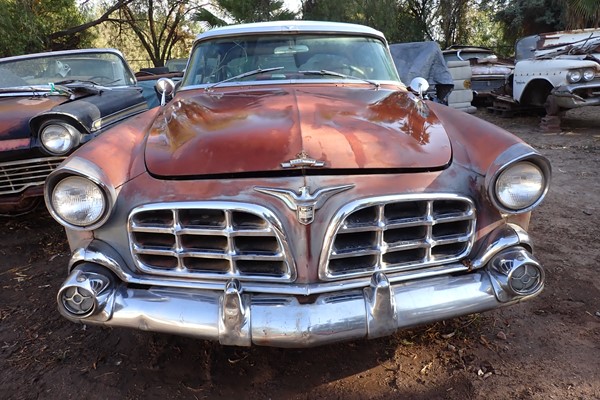 CHRYSLER IMPERIAL 4DRHT