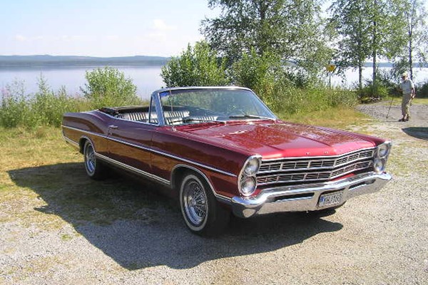 Ford Galaxie 500 Convertible