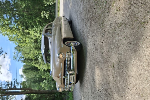 Mercury Eight Sport Sedan