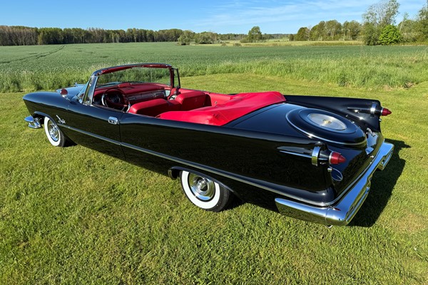 Imperial Crown Convertible. Mkt fint hel helrenoverad