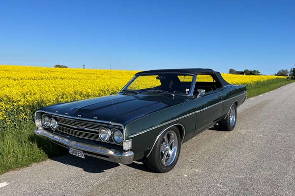 Ford Fairlane