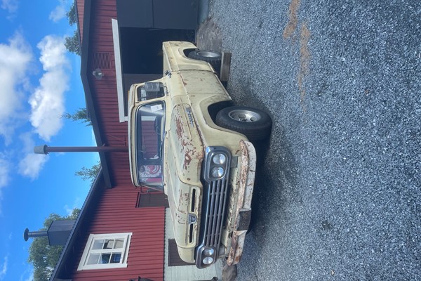 Ford F109
