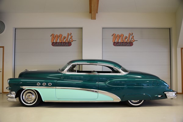 Buick Super Riviera Custom