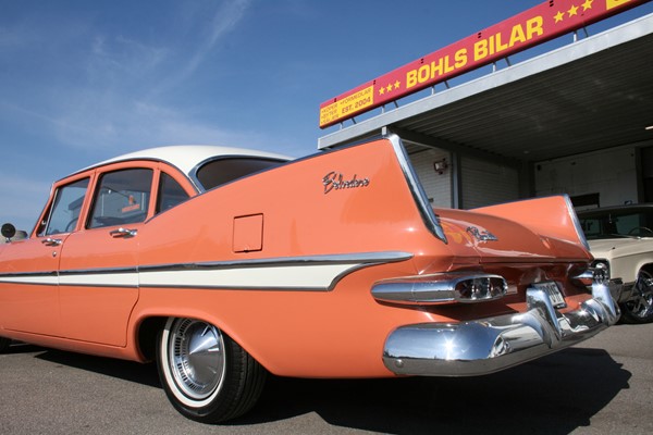 Plymouth Belvedere