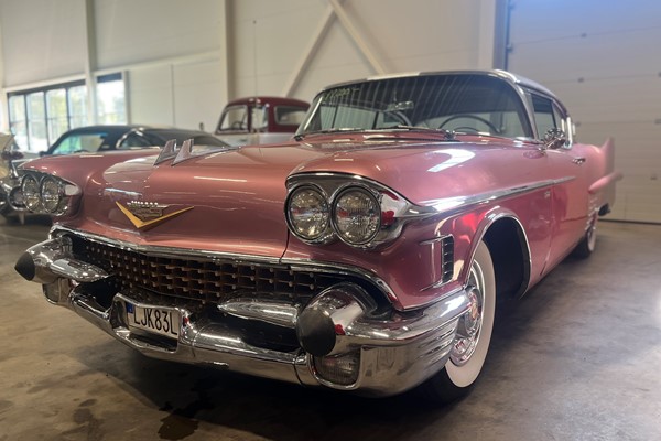 Cadillac De ville