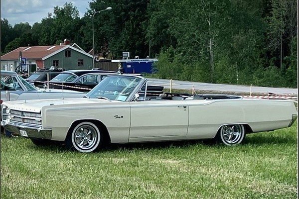 Plymouth Fury III