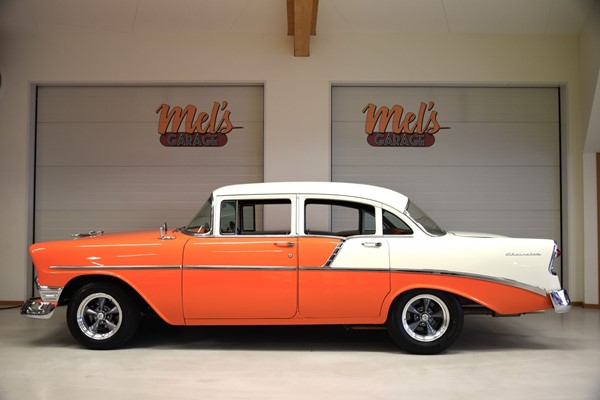 Chevrolet 4-dr Sedan