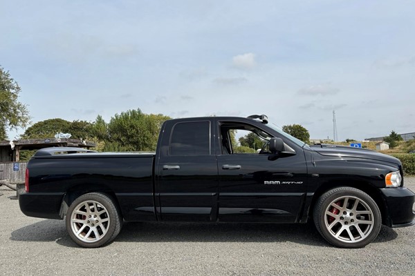 Dodge Viper Långt Flak Långa Hytt