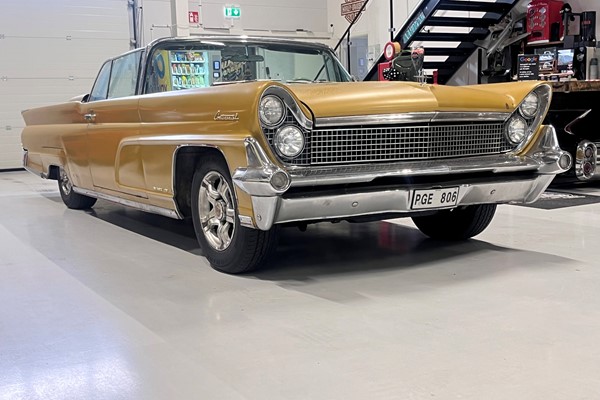 Lincoln Continental mark IV