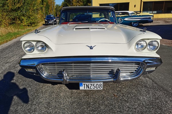 Ford Thunderbird Coupe