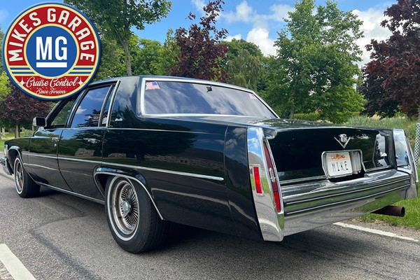 CADILLAC SEDAN DEVILLE ★MIDSOMMARFYND!!!★