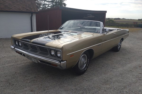 Dodge Polara