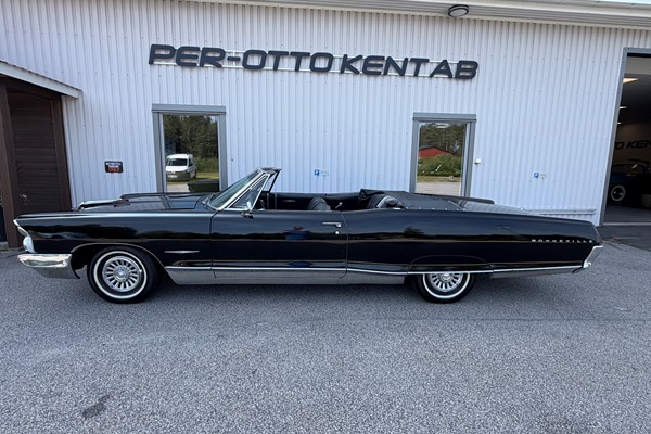 Pontiac Bonneville Cab 1965