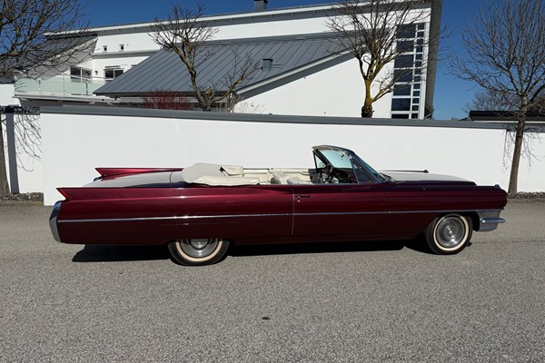 Cadillac Deville