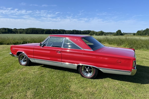 Plymouth Satellit Sportcoupe / 383 / 4 vxl. Totalrenoverad