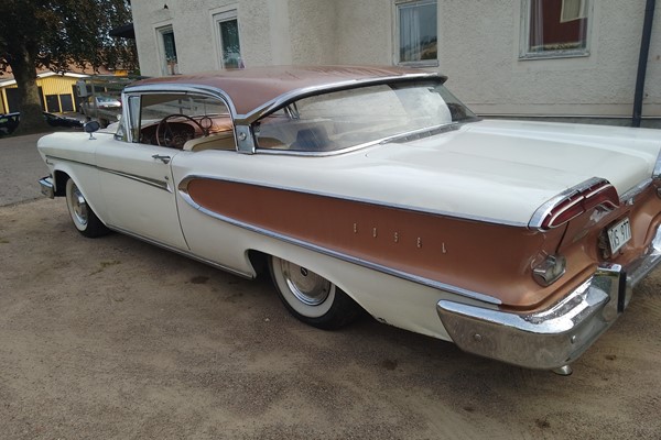 Ford Edsel Corsair