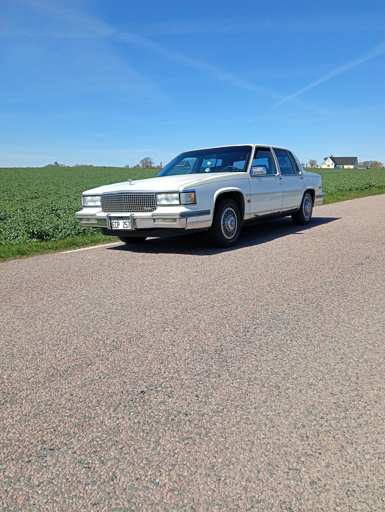 cadillac deville