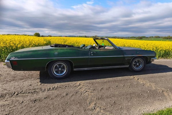 Pontiac Catalina Cab