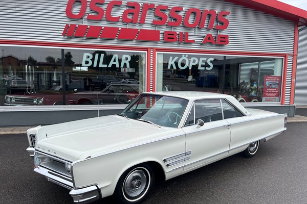 Chrysler 300 2d Hardtop SportCoupe. 383 / Aut. PS. PB. Orginalbil