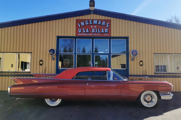 Cadillac De Ville cab