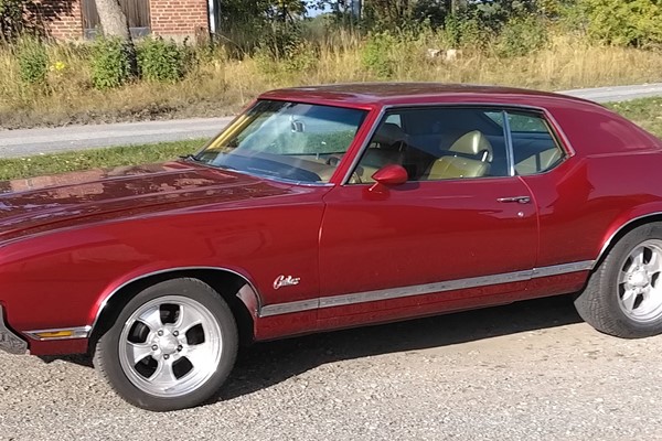 Oldsmobile Cutlass Supreme