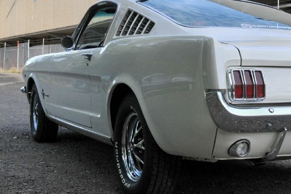 Ford Mustang  Fastback
