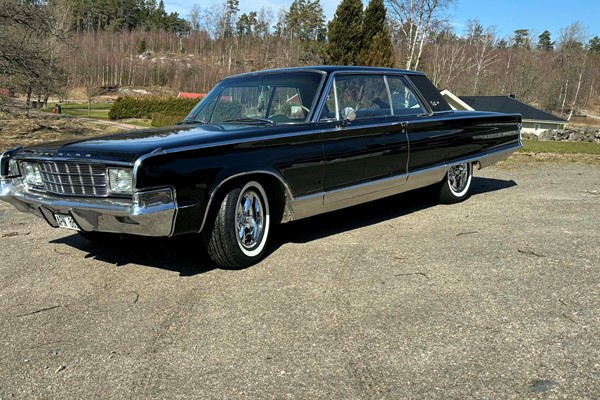 Chrysler New Yorker