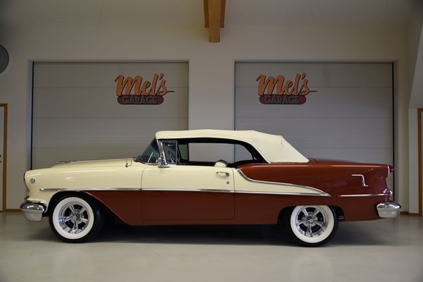 Oldsmobile Super 88