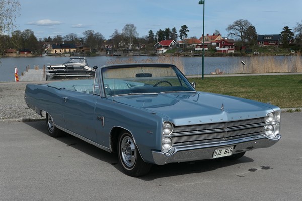 Plymouth Sport Fury