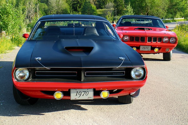 Plymouth AAR CUDA