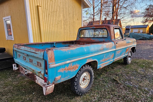 Ford F100