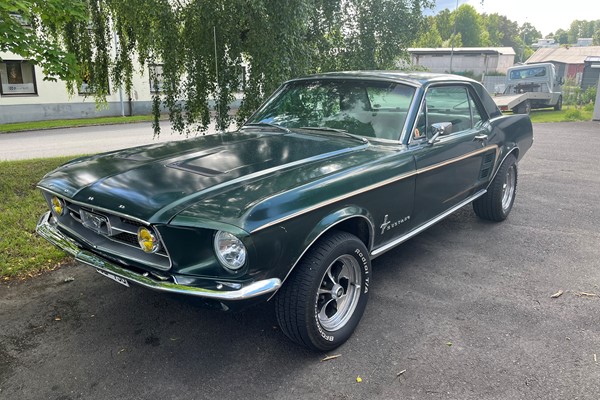 Ford Mustang