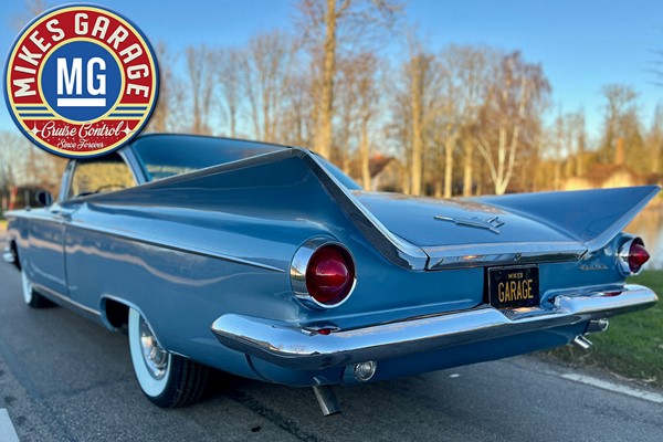 BUICK ELECTRA HARDTOP COUPÉ ★ MYCKET OVANLIG SPACE AGE-FARKOST I FINT SKICK!