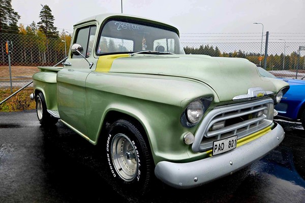 Chevrolet 3100