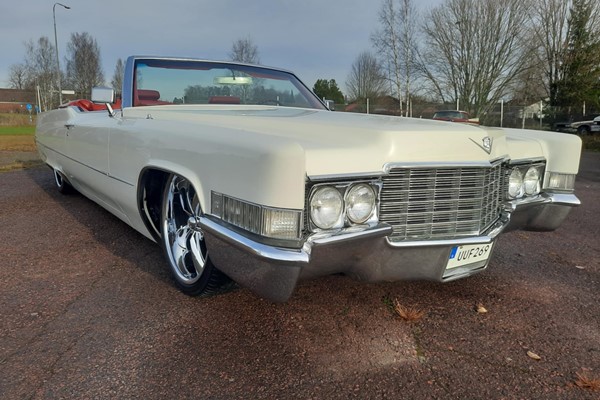 Cadillac De Ville Convertible