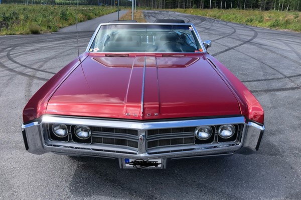Buick Wildcat
