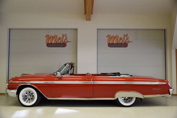 Ford Galaxie 500 Sunliner Cabriolet