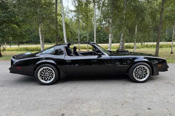 Pontiac Trans Am 1977. "Black Bandit" Show Car !
