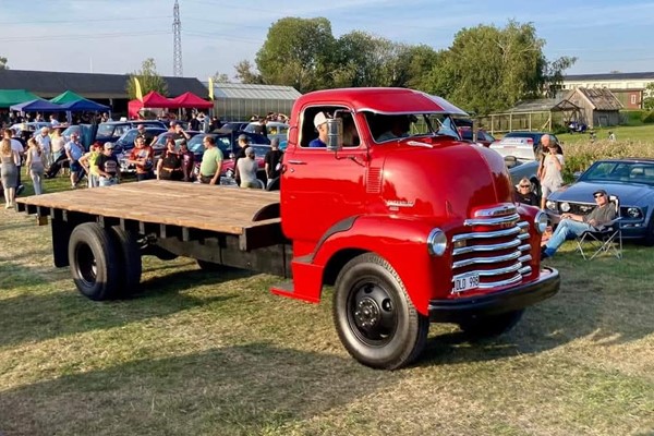 Chevrolet 5700 COE