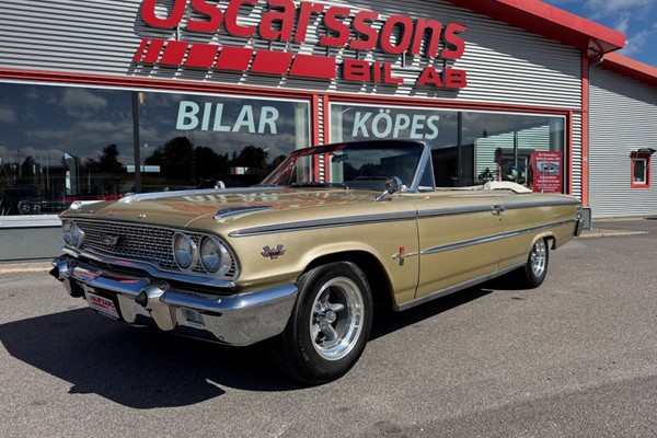 Ford Galaxie 500 XL Convertible. Z code 390 V8 / Aut. PS. PB
