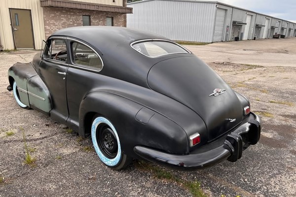 Oldsmobile Torpedo fast back coupe