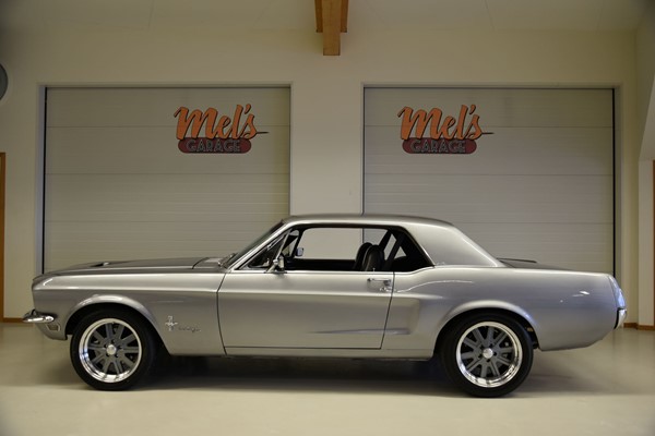 Ford Mustang Hardtop