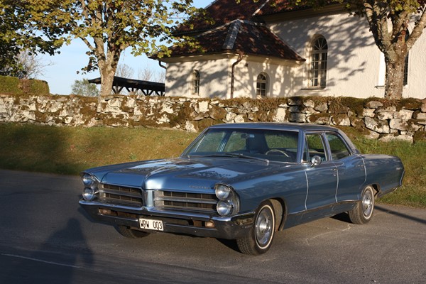 Pontiac Star Chief