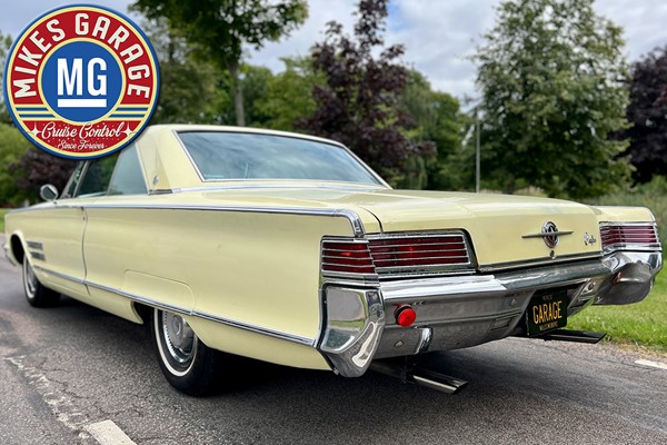 CHRYSLER 300 SPORT COUPÉ ★ ORIGINAL-MOPAR MED 383" BIG BLOCK!