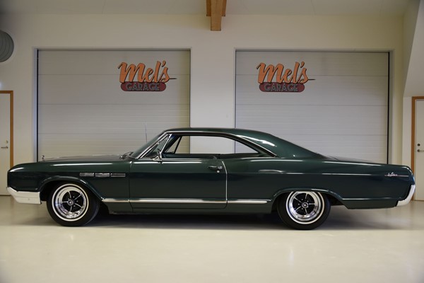 Buick Lesabre Sport Coupe