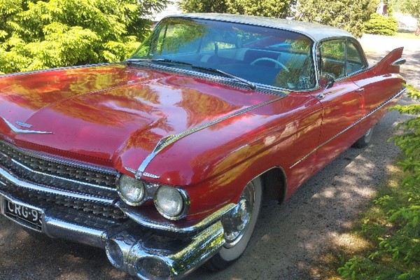 Cadillac Coupe de Ville