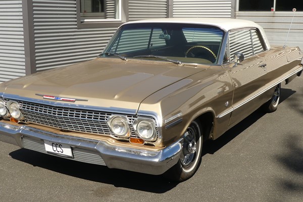 Chevrolet Impala coupe