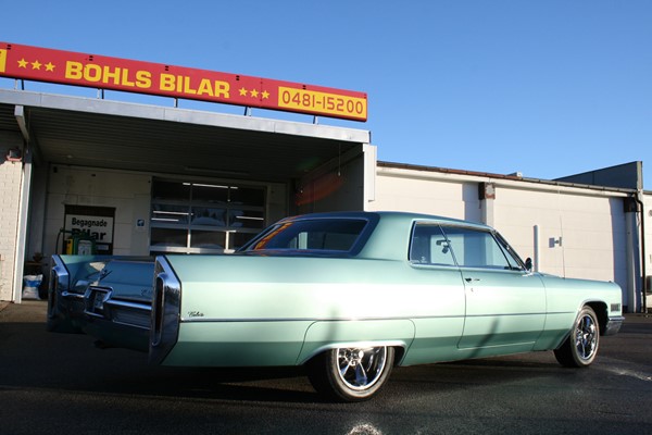 Cadillac Calais